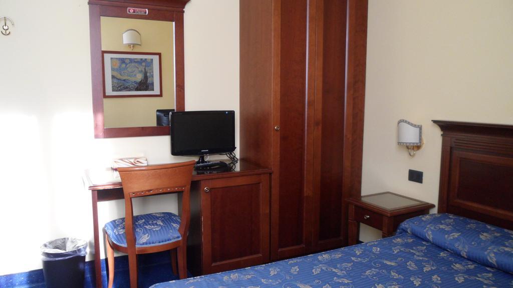 Alloggi Marinella Venesia Bagian luar foto