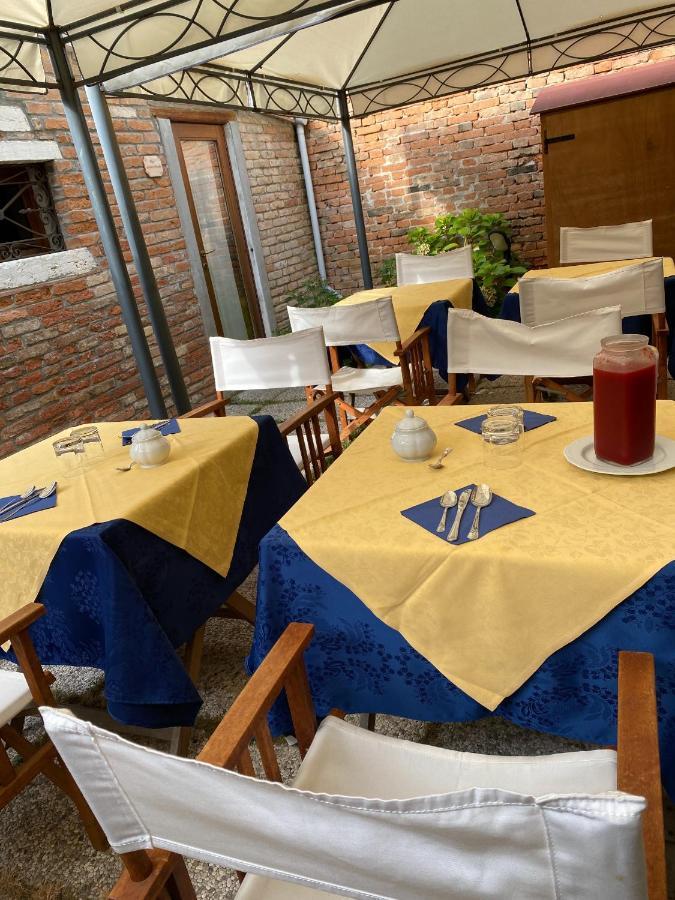 Alloggi Marinella Venesia Bagian luar foto