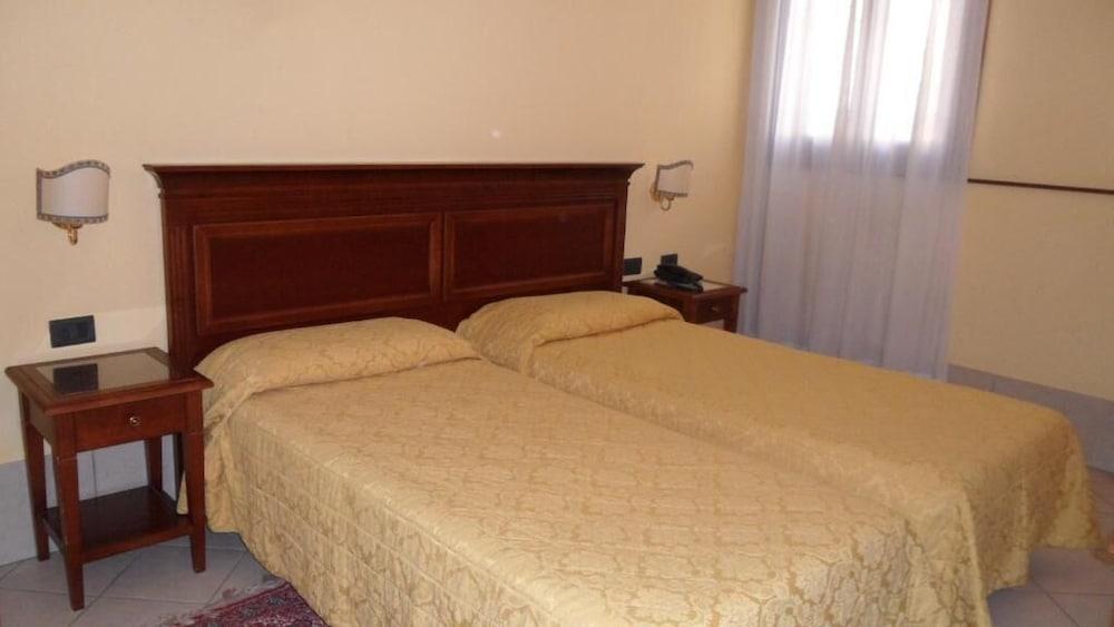 Alloggi Marinella Venesia Bagian luar foto
